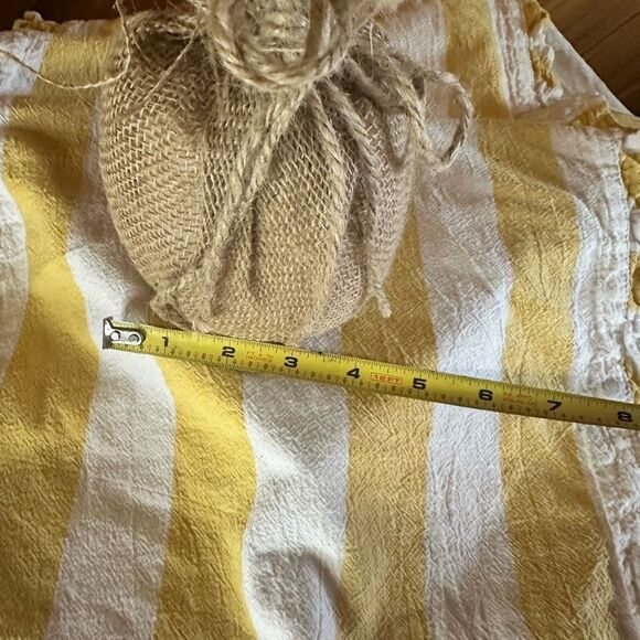 Robert Stanley Signature Collection Burlap Bag With Cotton Bouquet - Picture 4 of 4